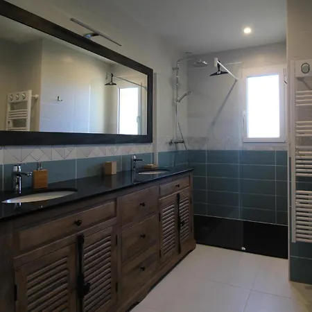 Maison 4 Chambres Entierement Renovee Vakantiehuis *