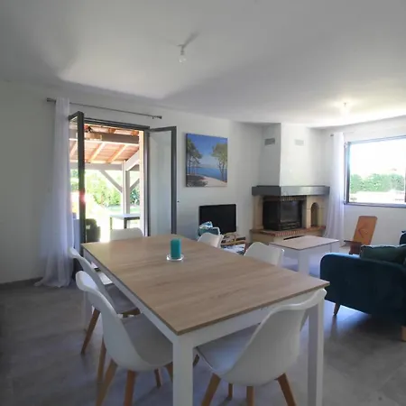 Maison 4 Chambres Entierement Renovee Andernos-les-Bains