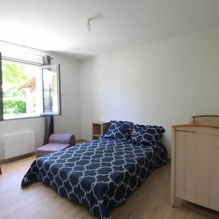 Maison 4 Chambres Entierement Renovee